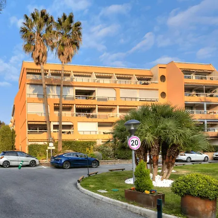 Sr040-a60 Appt 4 Personnes St Raphael *